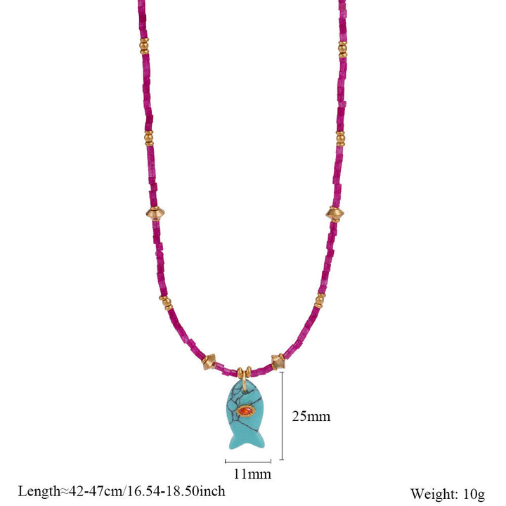 Collier pendentif en perles de pierre naturelle sculptées de poisson Olivenorma