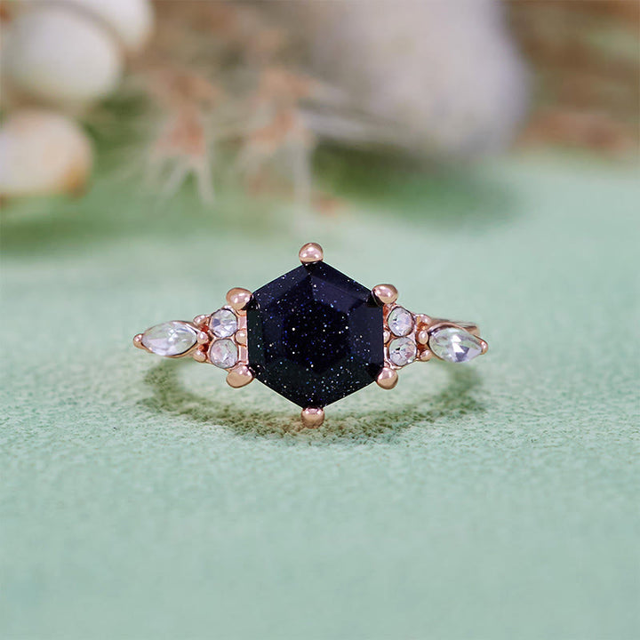 Bague de fiançailles Olivenorma en grès bleu à coupe hexagonale et feuille de moissanite