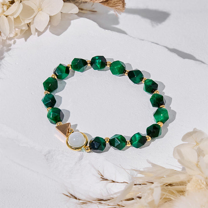 Bracelet en perles d'œil de tigre vert à facettes Olivenorma