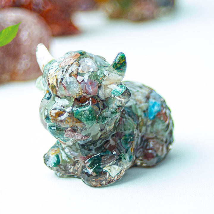 Décoration en pierre précieuse en cristal époxy Olivenorma représentant un bétail des Highlands