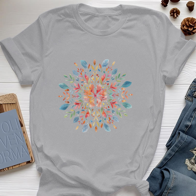 T-shirt printanier à motif floral mandala Olivenorma