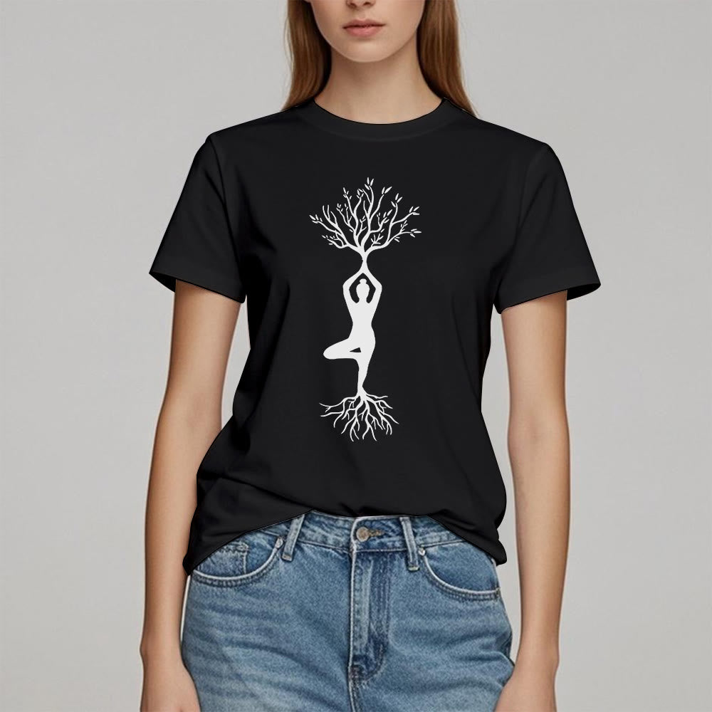 T-shirt Olivenorma , posture de yoga enracinée de l'arbre