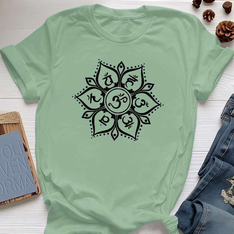 T-shirt Olivenorma avec les sept symboles des chakras