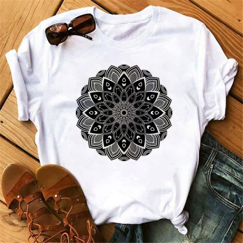 T-shirt blanc imprimé lotus géométrique coloré Olivenorma