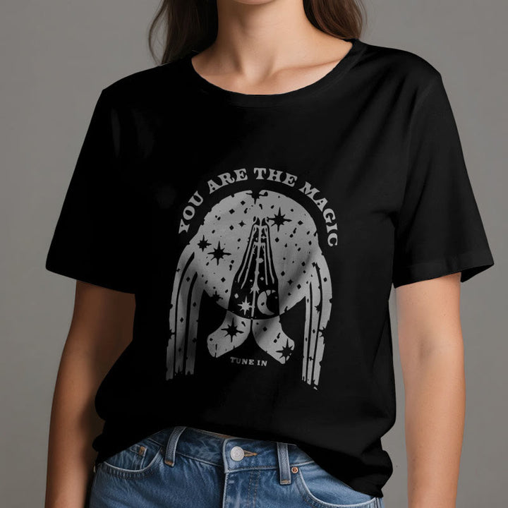 T-shirt de yoga boxy Olivenorma « Tune in You Are The Mageic »