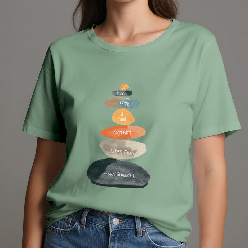 T-shirt spirituel léger en coton Olivenorma « Stay Grounded » - image 19