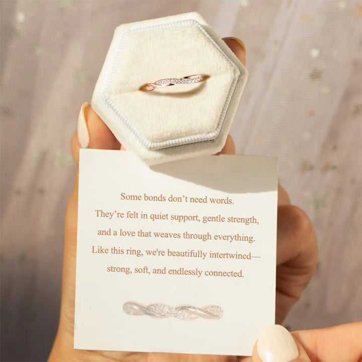 Bague d'amour torsadée Olivenorma « Bound by Grace »