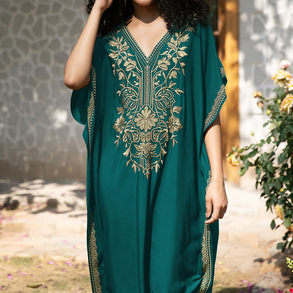 Robe caftan de vacances brodée et chemisier de plage Olivenorma