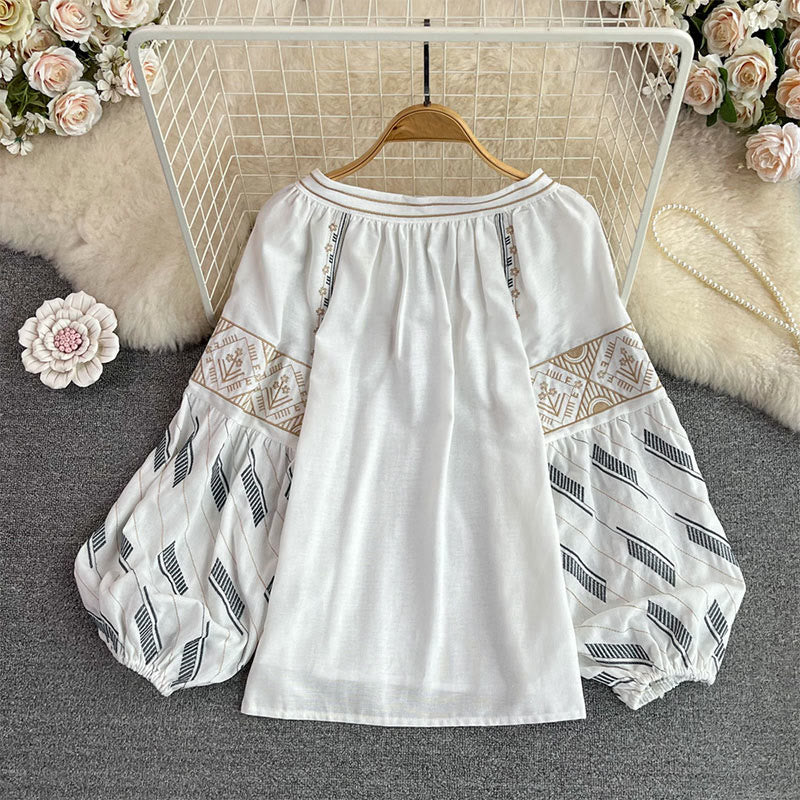 Chemise femme Olivenorma à manches lanternes et broderie totem géométrique