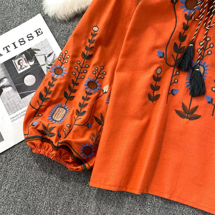 Chemise femme Olivenorma à manches lanternes et broderies florales pastorales