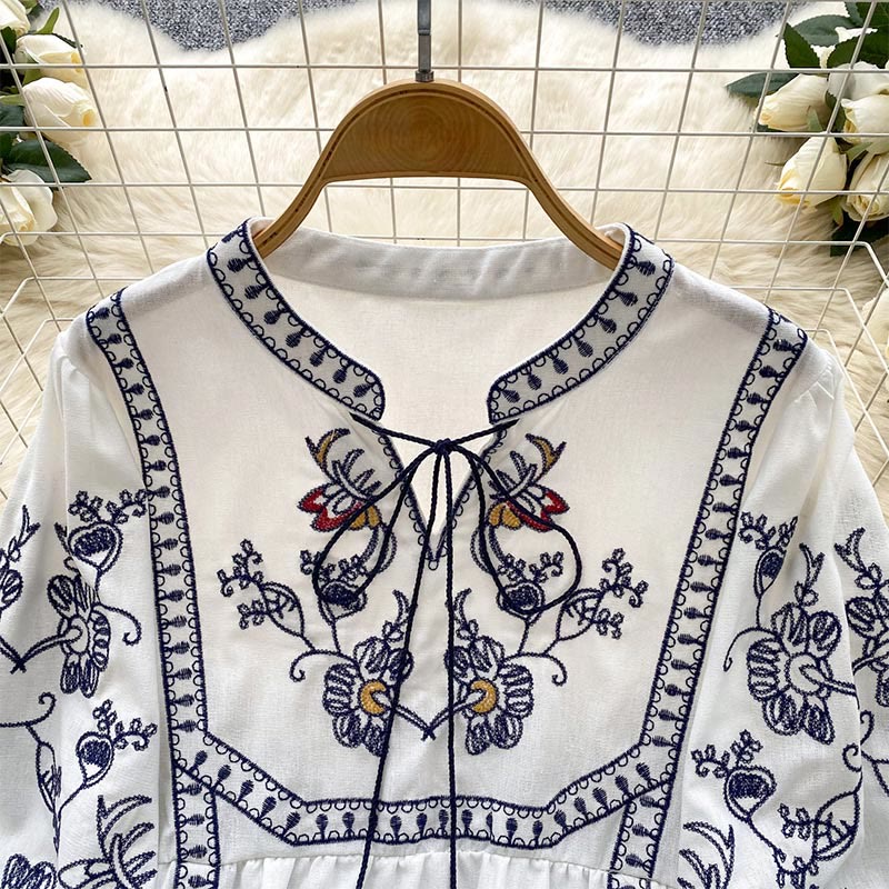 Chemise femme Olivenorma Boho Holiday brodée à manches lanternes