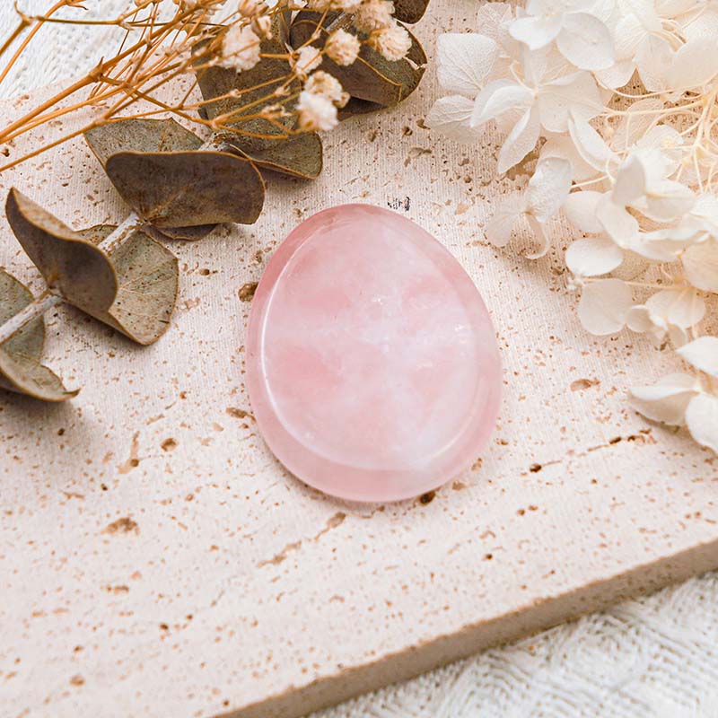 Pierre de guérison pour le pouce en quartz rose Olivenorma