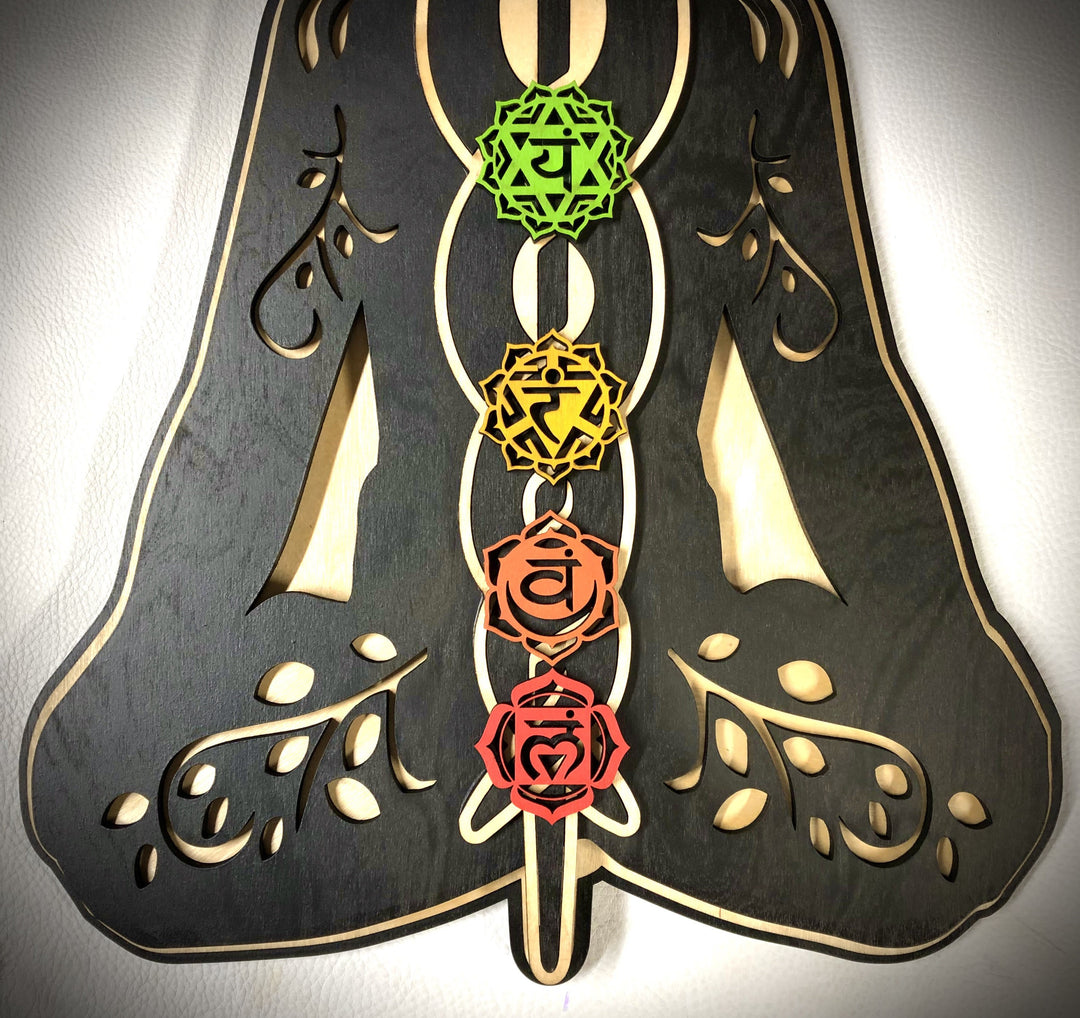 Décoration murale en bois teinté peinte à la main Olivenorma Kundalini Chakra