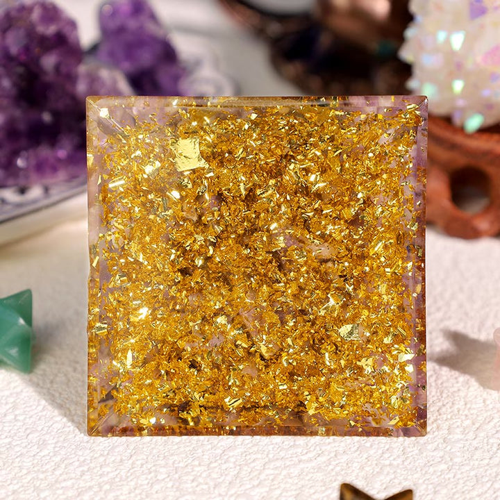 Pyramide d'orgone en lépidolite et quartz rose Olivenorma