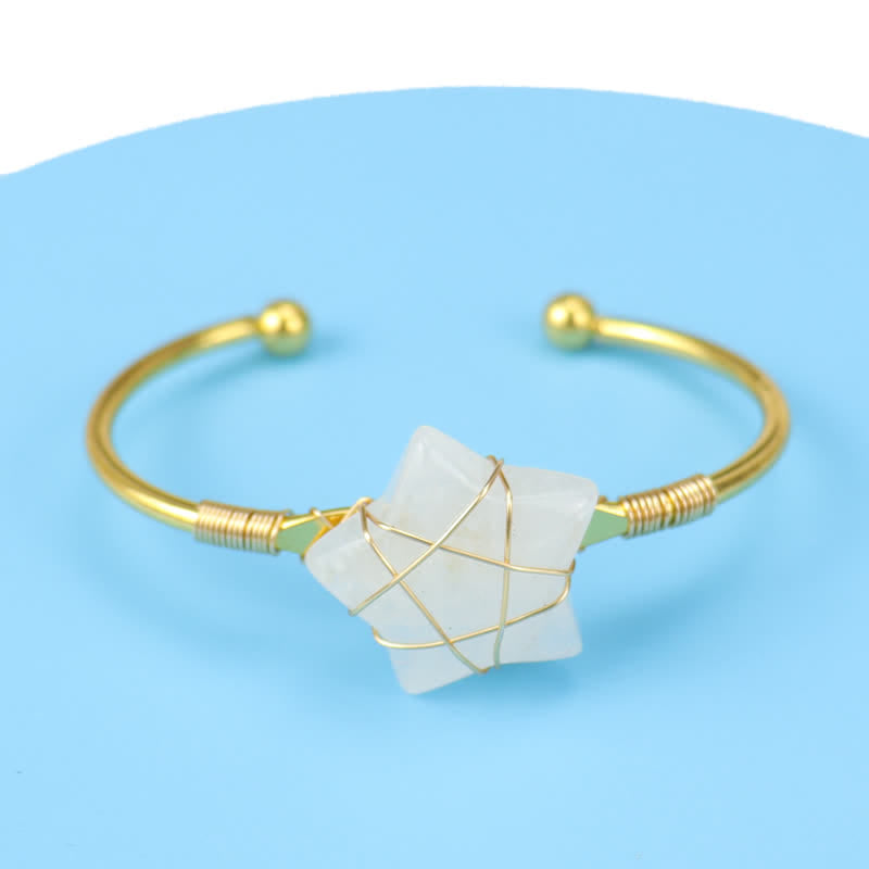 Bracelet en pierres précieuses en forme d'étoile enveloppé de fil d'or Olivenorma