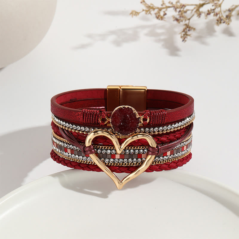 Bracelet en cuir tressé avec cœur métallique et grappe de cristaux multicolores Olivenorma