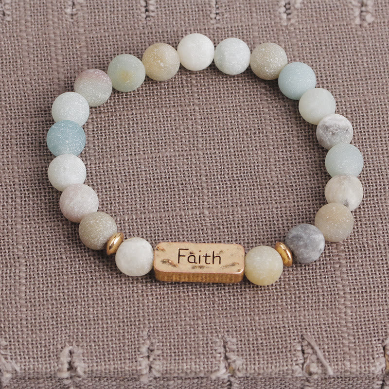 Bracelet gravé Active Faith en pierres précieuses naturelles Olivenorma