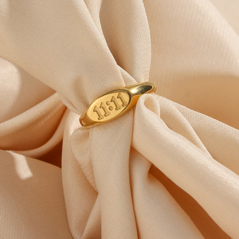 Collier et bague délicats avec le numéro angélique Olivenorma 11:11