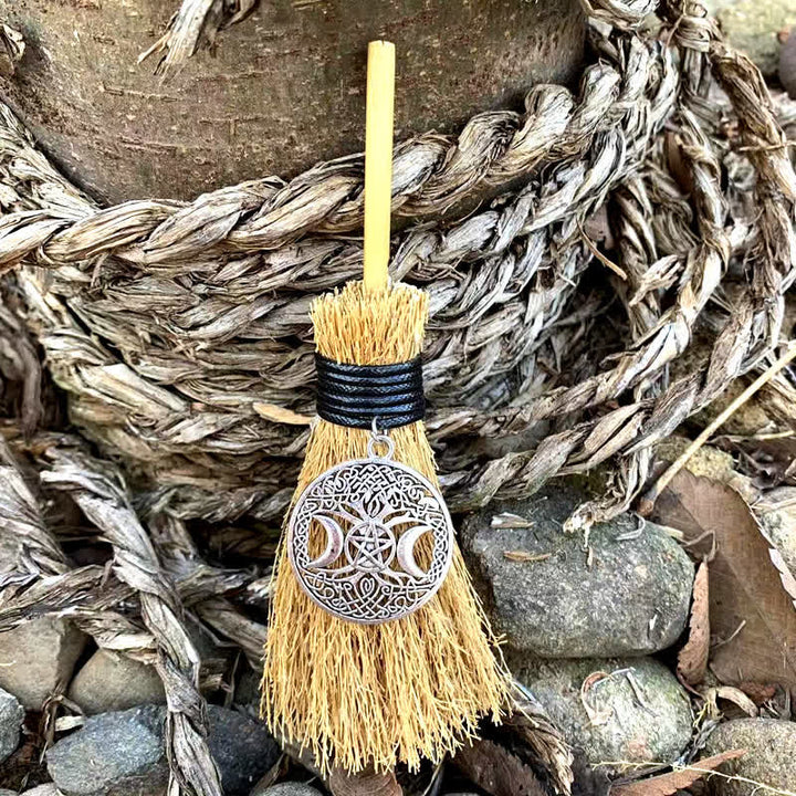 Mini balai décoratif en cristal fait main Olivenorma