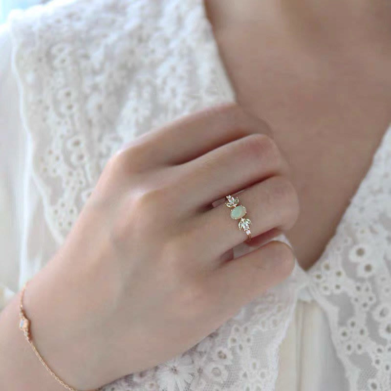 Bague en or avec feuille d'opale délicate et zircone Olivenorma