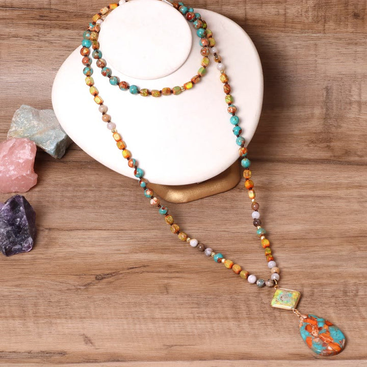 Collier Mala en forme de goutte naturelle en turquoise huître Olivenorma