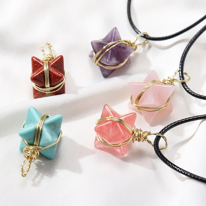 VÉHICULE DE LUMIÈRE DIVINE - Collier Merkaba en cristal