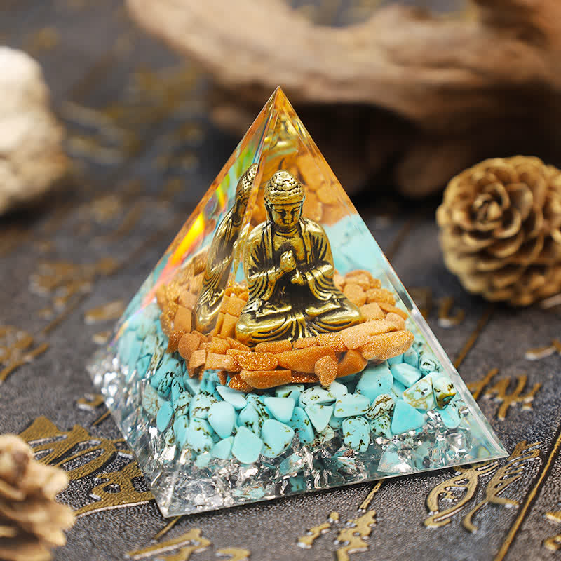 Pyramide d'orgone en grès Olivenorma avec Bouddha turquoise