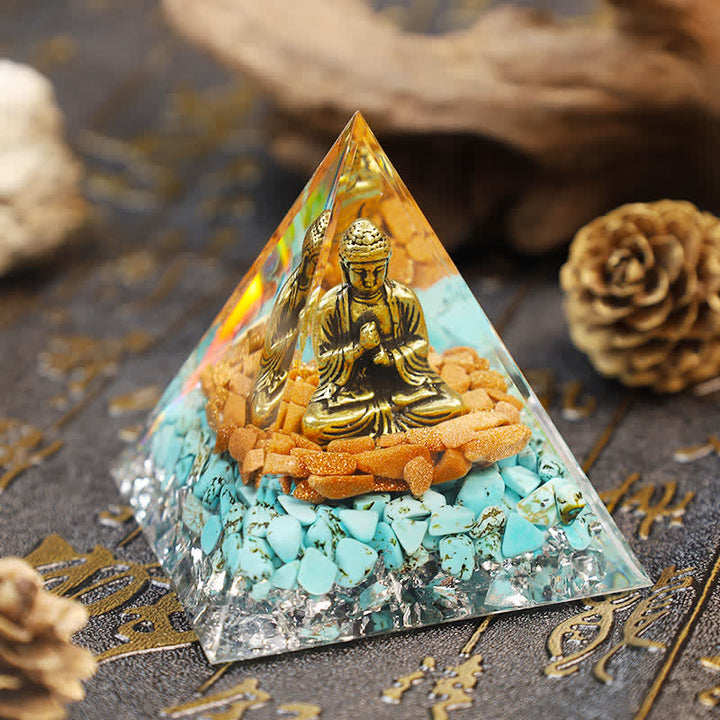 Pyramide d'orgone en grès Olivenorma avec Bouddha turquoise