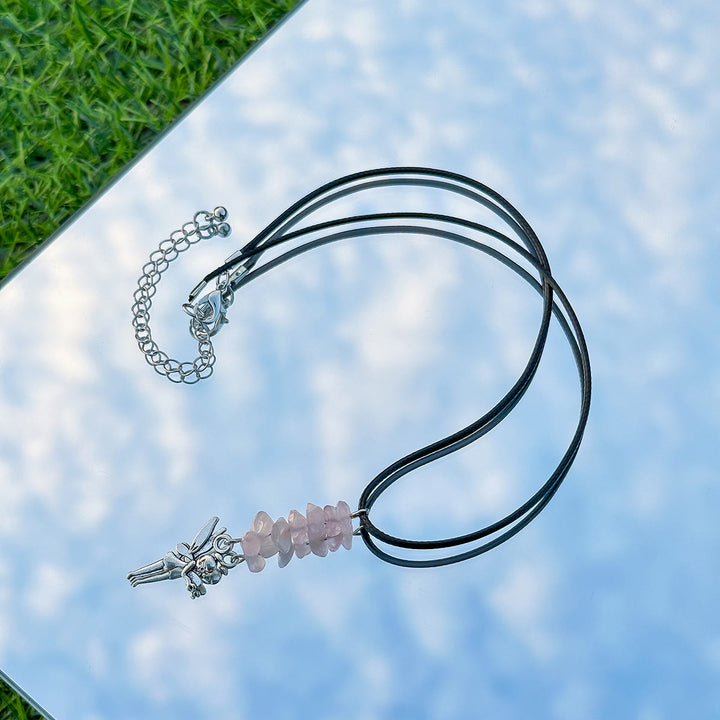 Collier en cuir et fil ciré avec pompon papillon en pierre naturelle Olivenorma