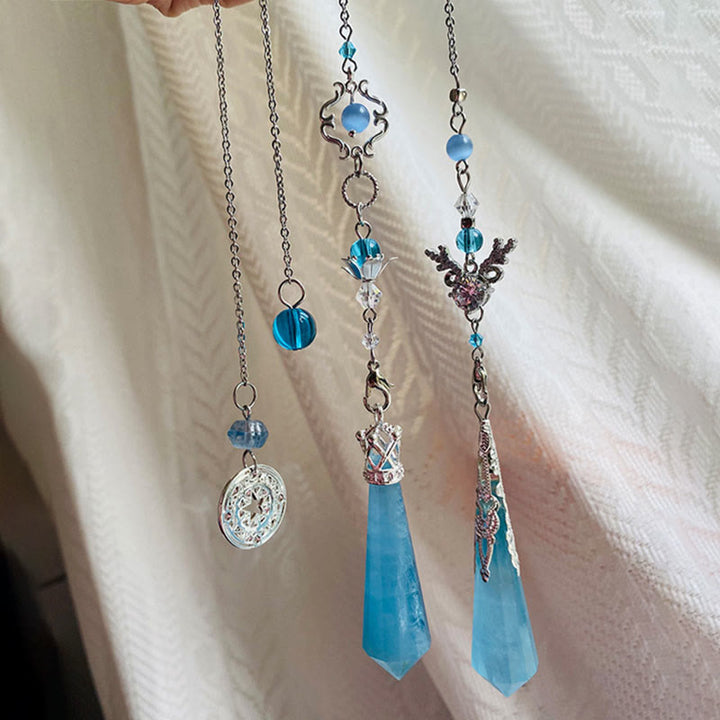 Pendule à chaîne en argent avec couronne de bois de cerf en aigue-marine Olivenorma