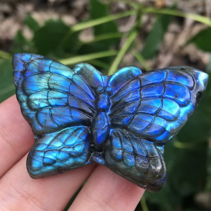Décoration en pierre précieuse de labradorite avec papillon magique