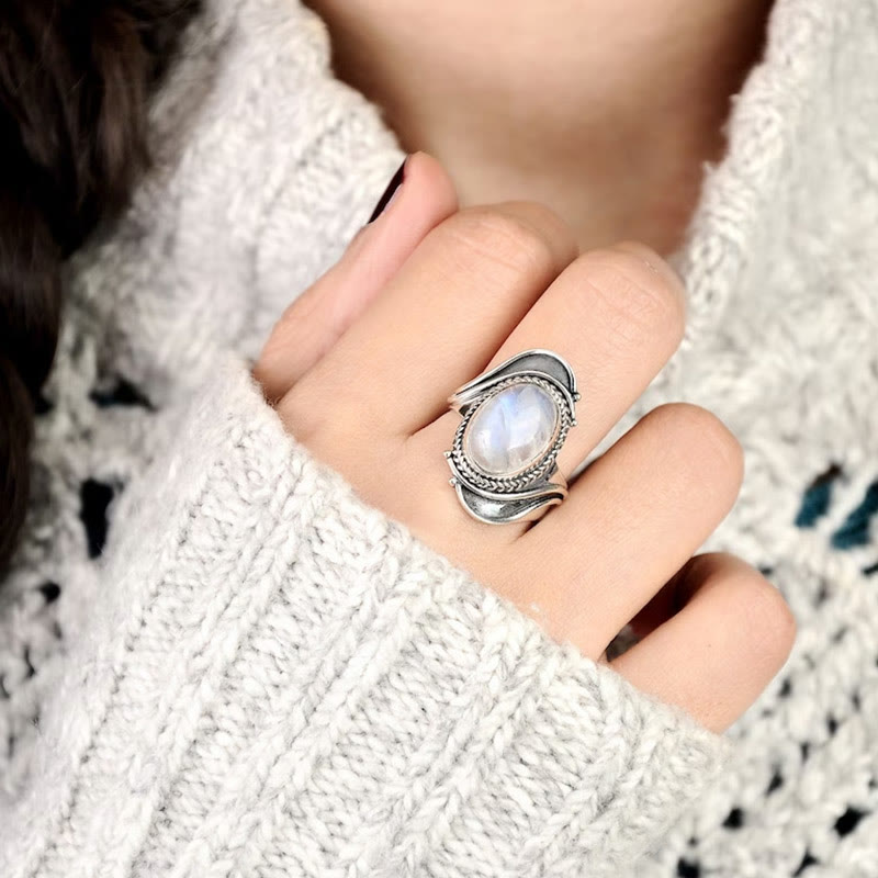 Olivenorma « Source d'intuition » - Bague rétro en pierre de lune