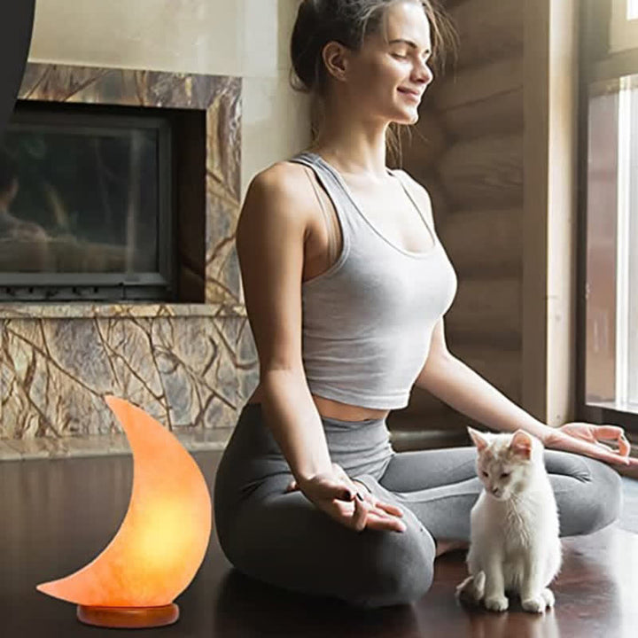 Lampe de sel rose de l'Himalaya en forme de croissant de lune Olivenorma