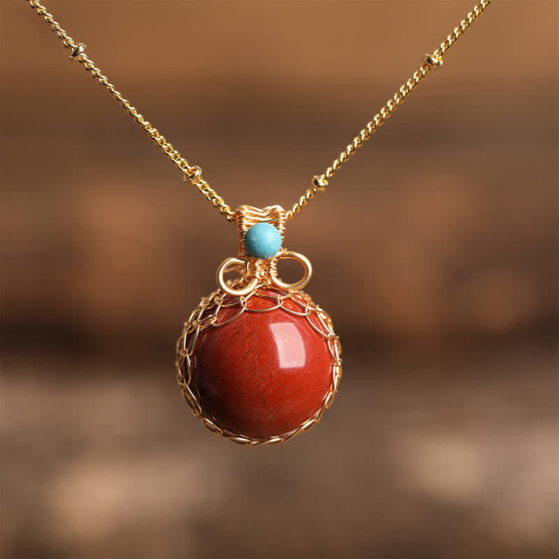 Collier délicat en cristal naturel avec sphères de Olivenorma