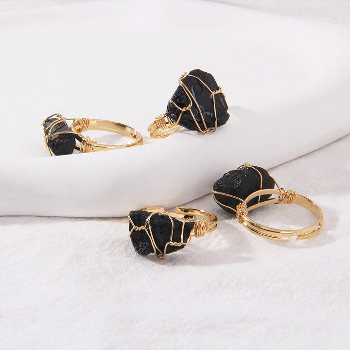 Bague en pierre précieuse naturelle irrégulière enroulée en fil de fer brut Olivenorma