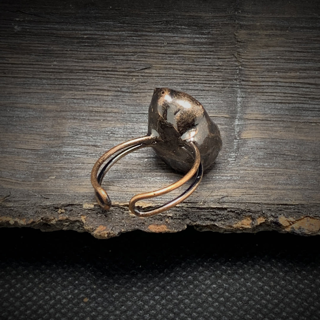 Bague ajustable en pierre brute irrégulière naturelle Olivenorma avec douze pierres de naissance