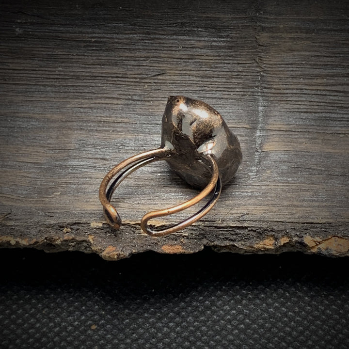 Bague ajustable en pierre brute irrégulière naturelle Olivenorma avec douze pierres de naissance