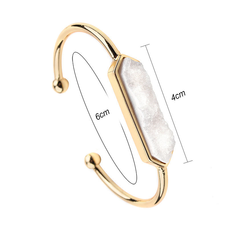 Bracelet manchette en cuivre et métal avec grappe de cristaux naturels Olivenorma