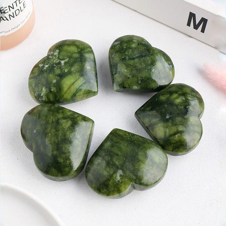 Cœur en cristal de pierre de jeu en aventurine verte Olivenorma