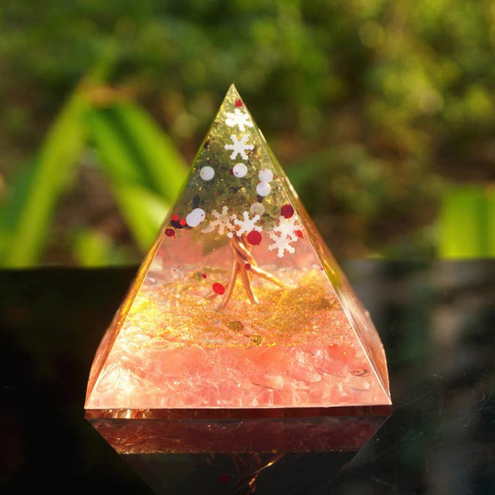 Pyramide d'orgone arbre de vie en cristal rose péridot de Noël Olivenorma