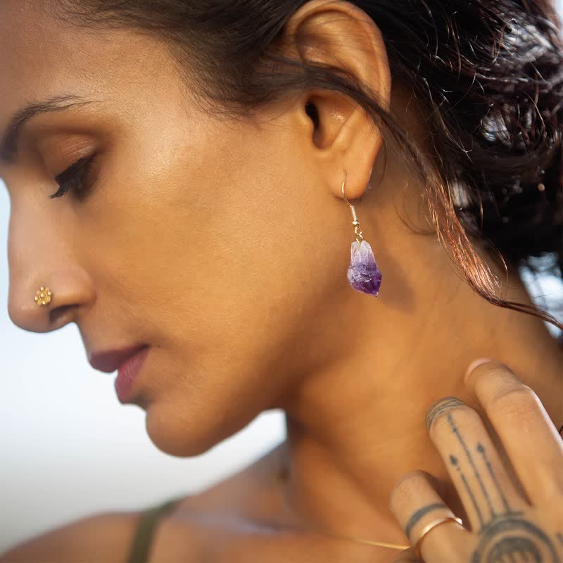 Boucles d'oreilles irrégulières en améthyste naturelle Olivenorma