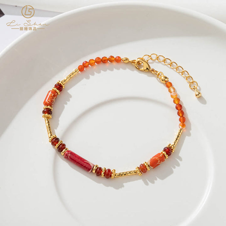 Bracelet en perles de pierre naturelle de forme géométrique Olivenorma