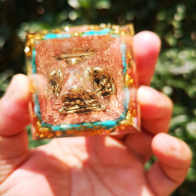 Pyramide orgone de protection du Bouddha turquoise Olivenorma