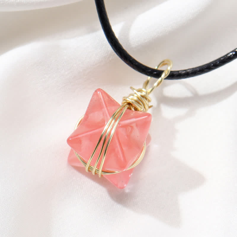 VÉHICULE DE LUMIÈRE DIVINE - Collier Merkaba en cristal