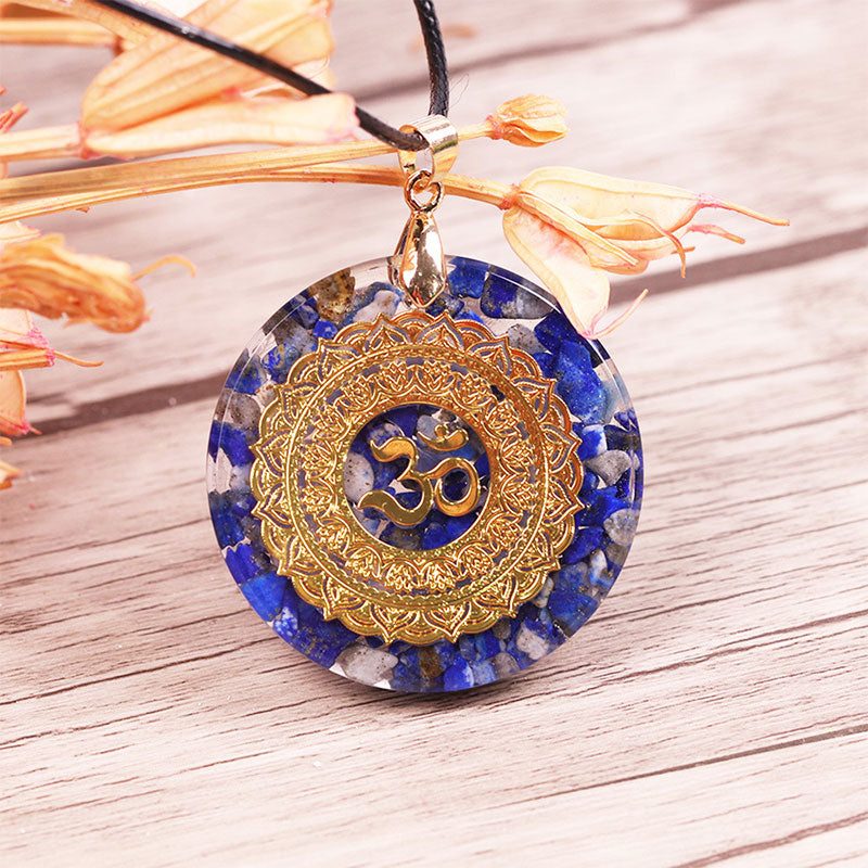 Olivenorma Raise Consciousness - Collier d'énergie orgone en lapis-lazuli - Lapis-lazuli rond - OUI S'IL VOUS PLAÎT 8 $ - image 8