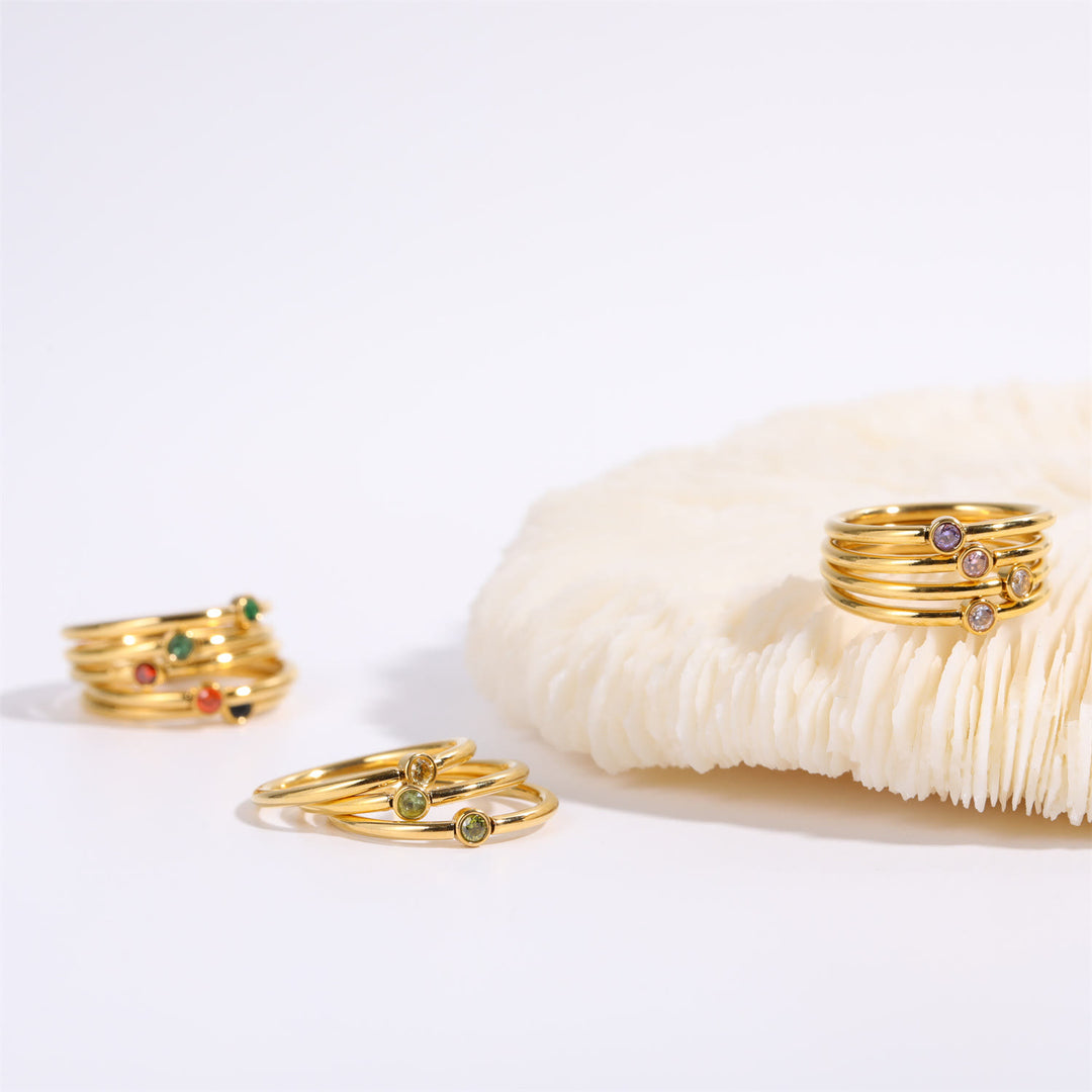 Bague fine de naissance Olivenorma avec pierre de naissance pour 12 mois