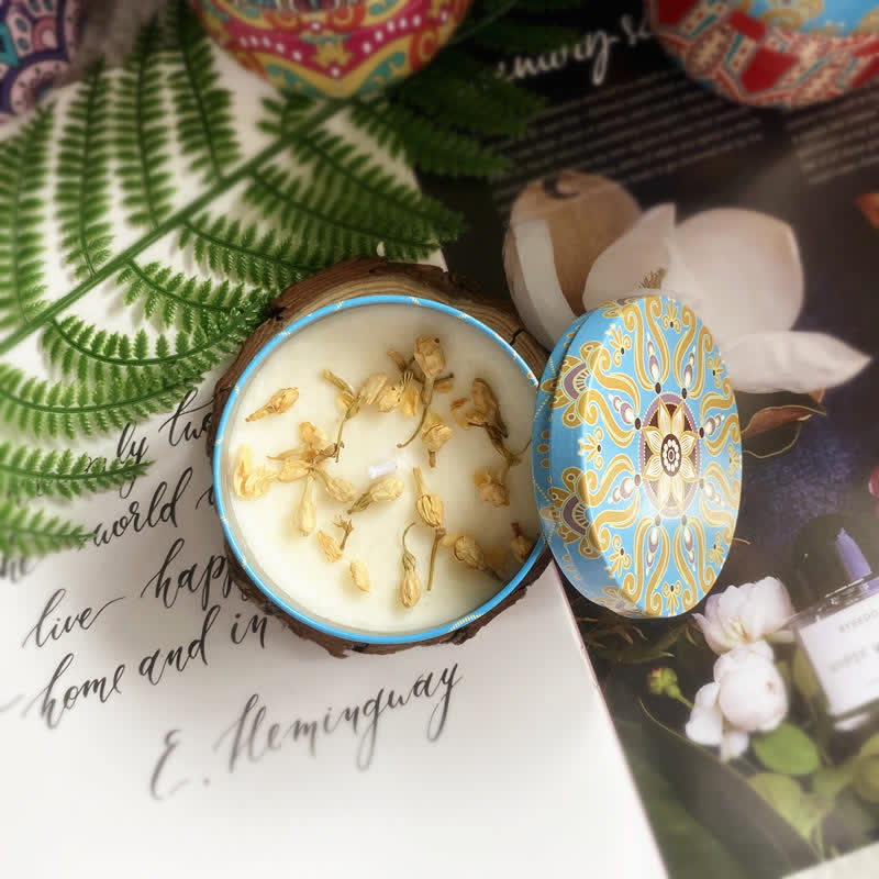 Bougie d'aromathérapie aux fleurs séchées naturelles