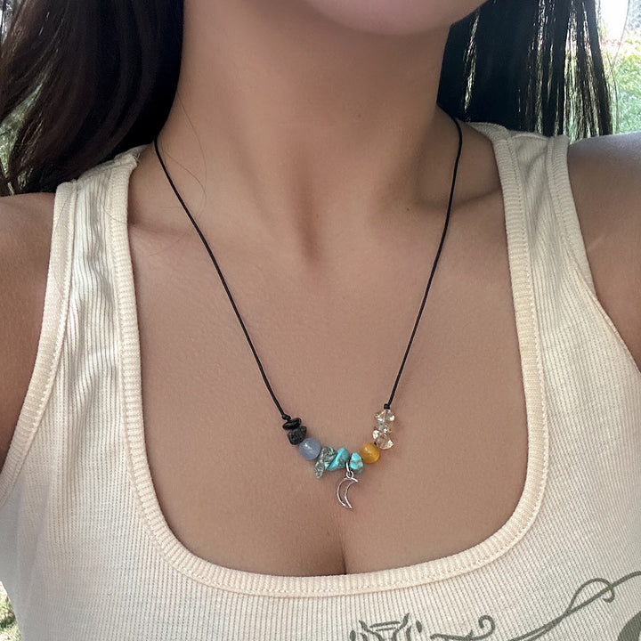 Collier en cuir et fil ciré avec pompon papillon en pierre naturelle Olivenorma