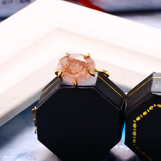 Bague à cinq griffes en quartz fraise naturel Olivenorma