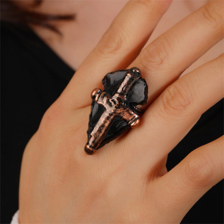 Bague en forme de croix avec bouclier en obsidienne naturelle Olivenorma